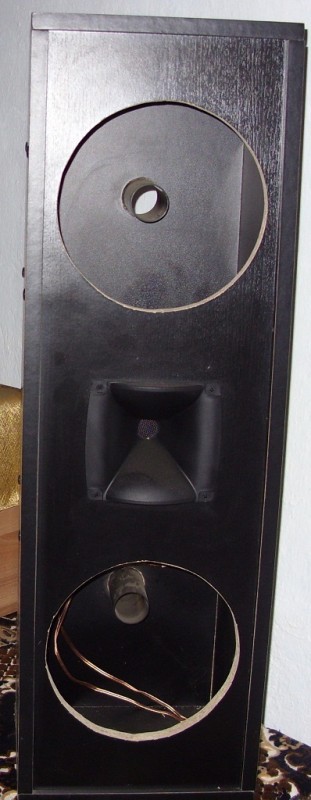 boxa 10.jpg