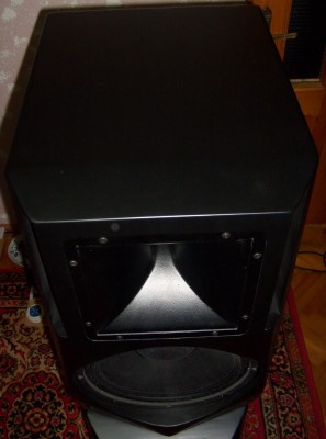 S6300012.jpg