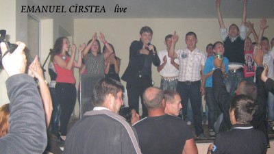 Emanuel Cirstea live 1 iunie 2012.jpg